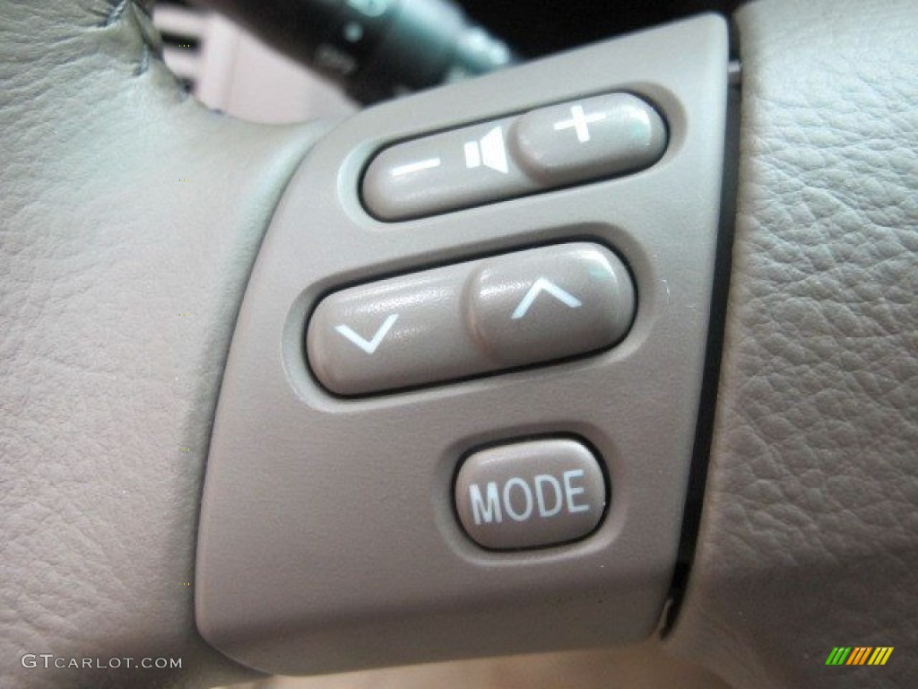 2007 Lexus RX 350 AWD Controls Photos