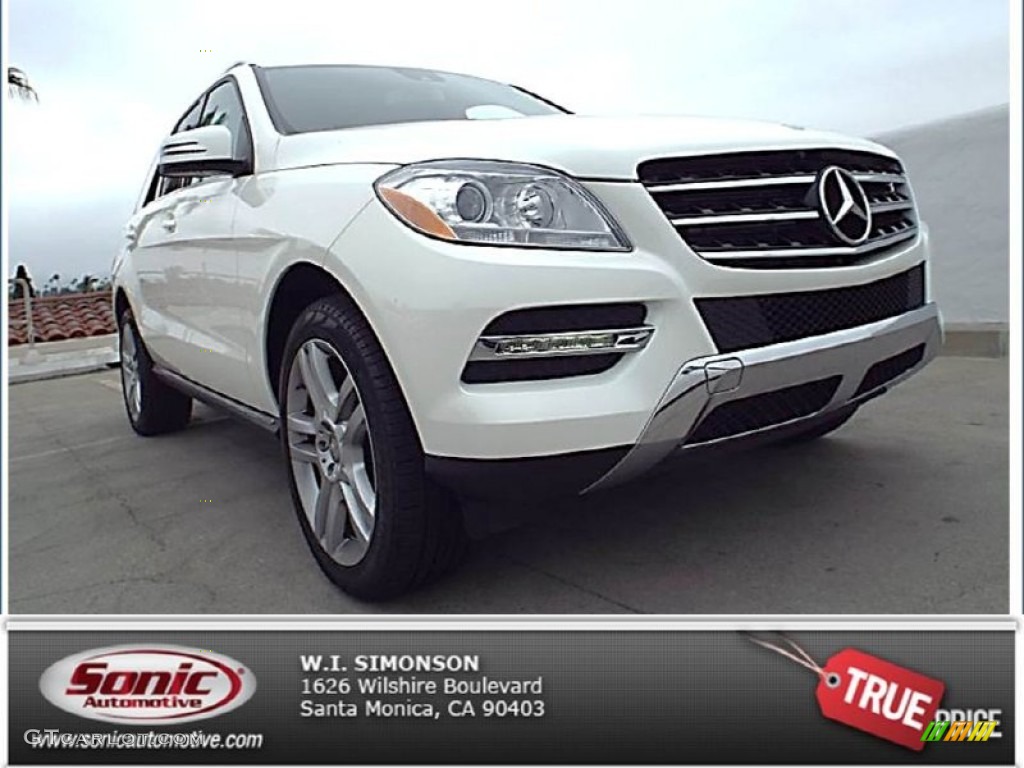 Diamond White Metallic Mercedes-Benz ML