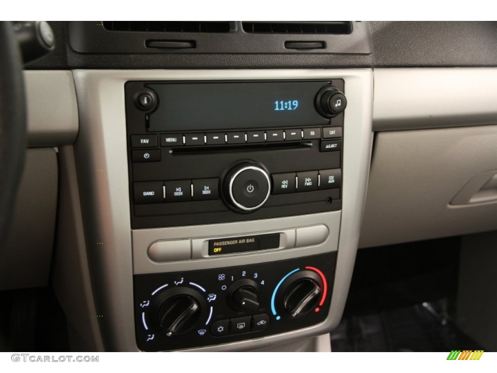 2010 Chevrolet Cobalt LS Coupe Controls Photos