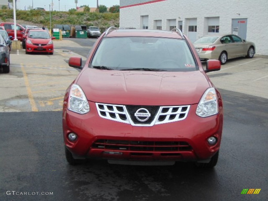 2011 Rogue SL AWD - Cayenne Red / Black photo #3