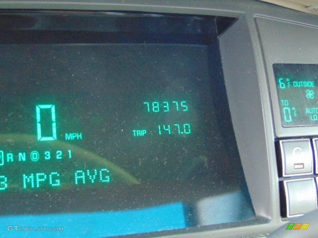 1996 DeVille Sedan - White / Gray photo #20