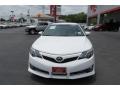 Super White - Camry SE Photo No. 2