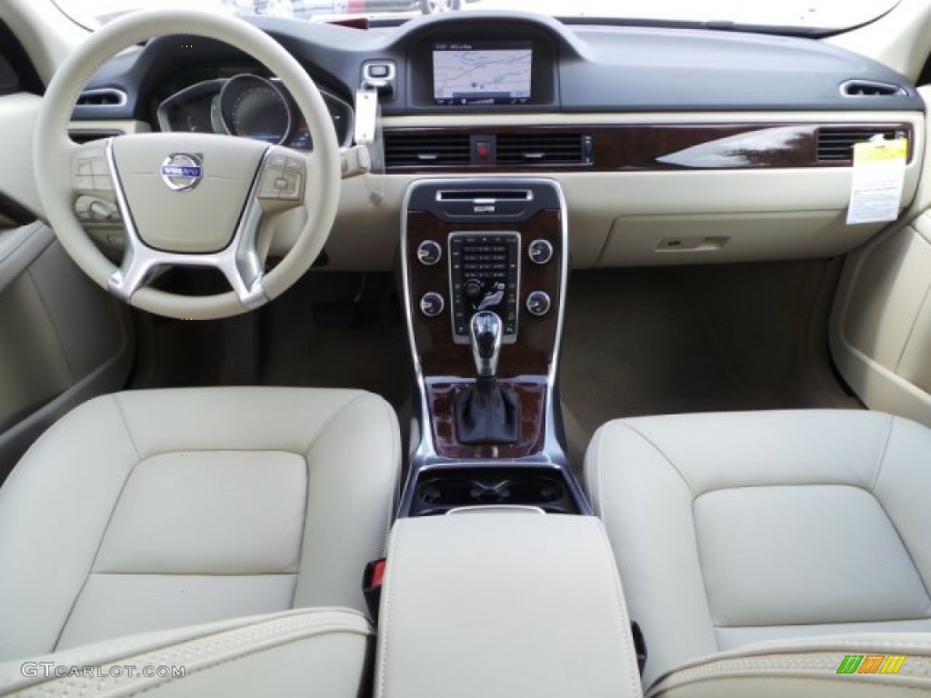 2015 Volvo XC70 T6 AWD Soft Beige Dashboard Photo #94795500