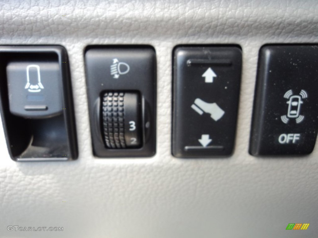 2010 QX 56 4WD - Silver Graphite / Stone photo #14