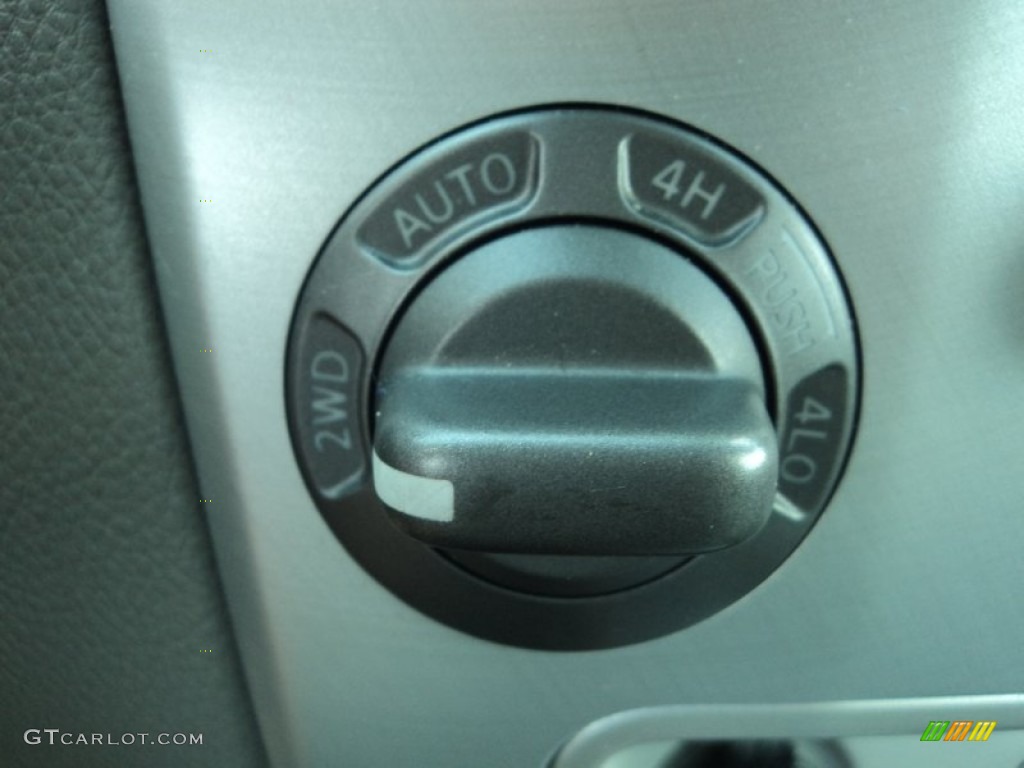 2010 QX 56 4WD - Silver Graphite / Stone photo #20