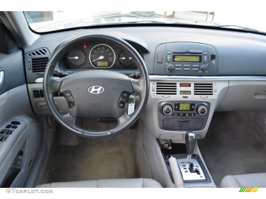 2008 Hyundai Sonata Limited Gray Dashboard Photo #94799976