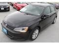 Black - Jetta SE Sedan Photo No. 3