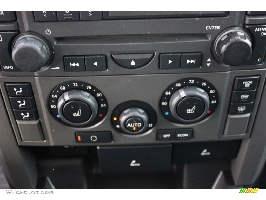 2006 Land Rover LR3 V8 SE Controls Photo #94804758