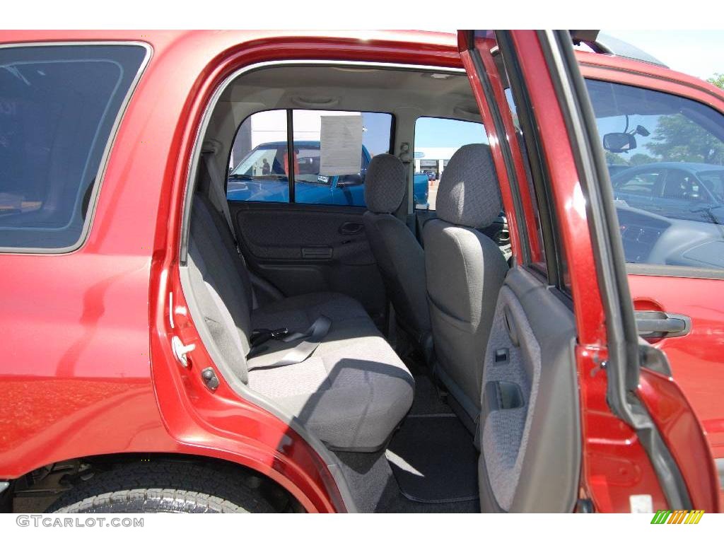 2000 Tracker 4WD Hard Top - Sunset Red Metallic / Medium Gray photo #31