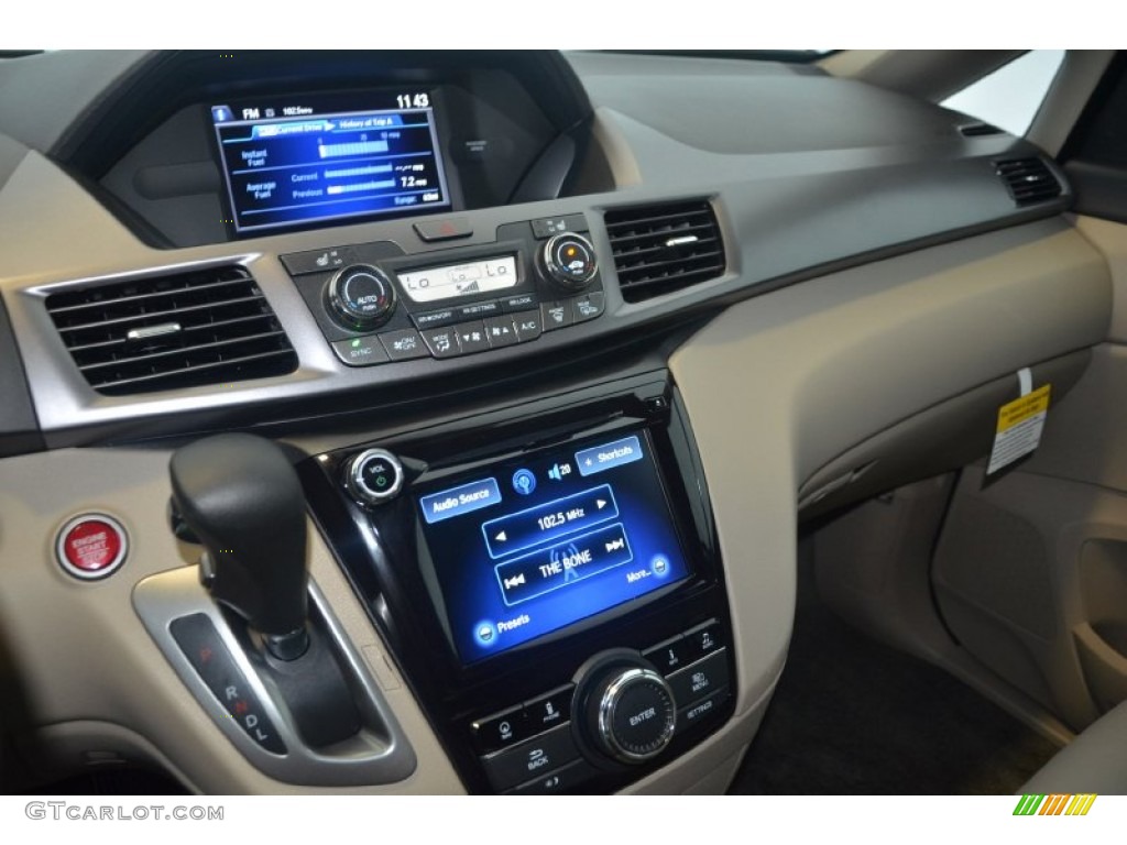 2014 Honda Odyssey EX-L Controls Photo #94806141