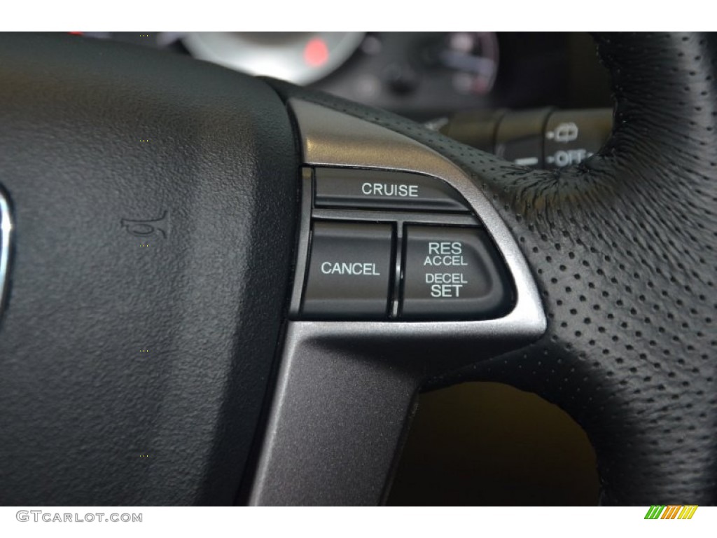 2014 Honda Odyssey EX-L Controls Photo #94806165
