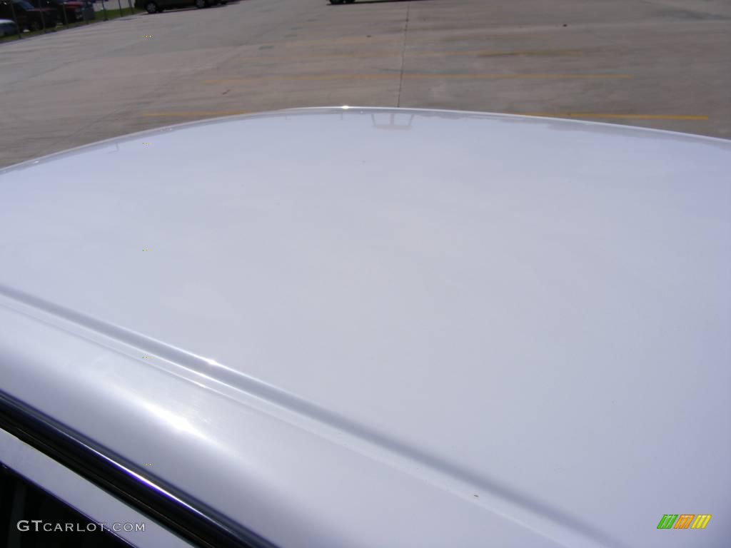 2002 Corolla CE - Super White / Pebble Beige photo #15