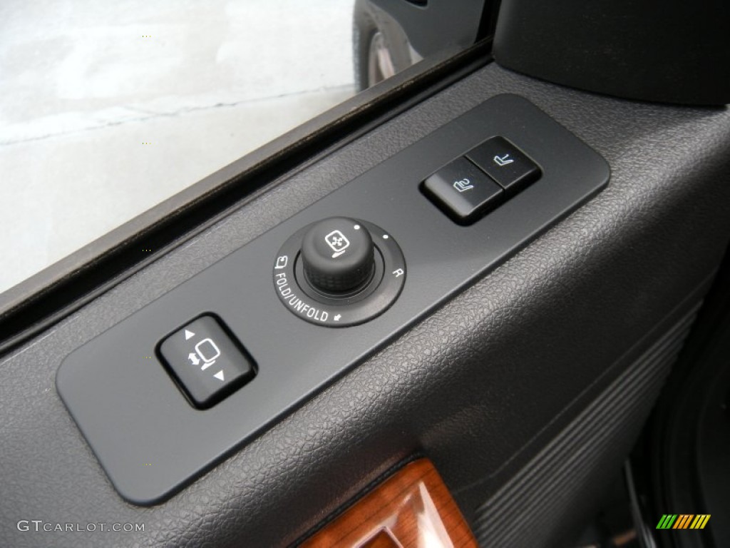 2015 Ford F250 Super Duty King Ranch Crew Cab 4x4 Controls Photo #94813706