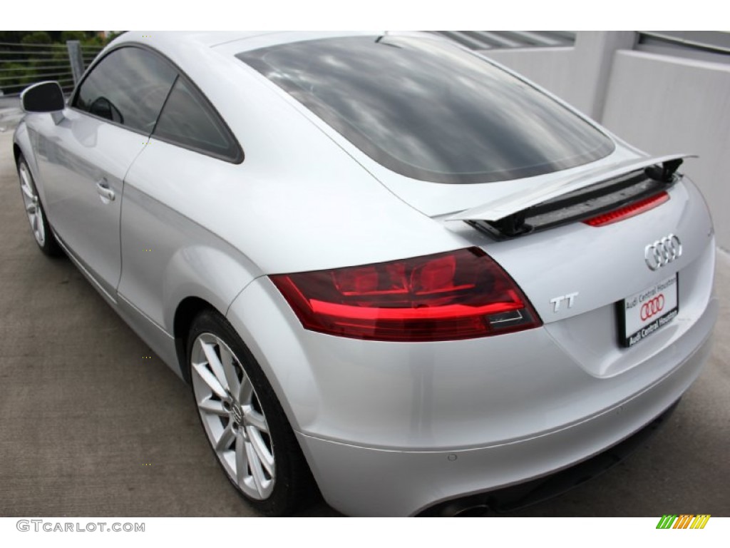 2011 TT 2.0T quattro Coupe - Ice Silver Metallic / Black photo #6