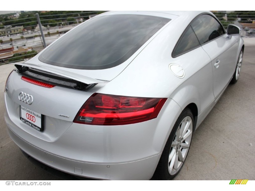 2011 TT 2.0T quattro Coupe - Ice Silver Metallic / Black photo #8