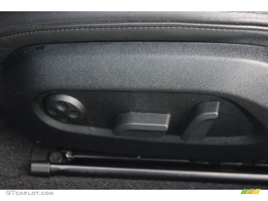 2011 TT 2.0T quattro Coupe - Ice Silver Metallic / Black photo #14