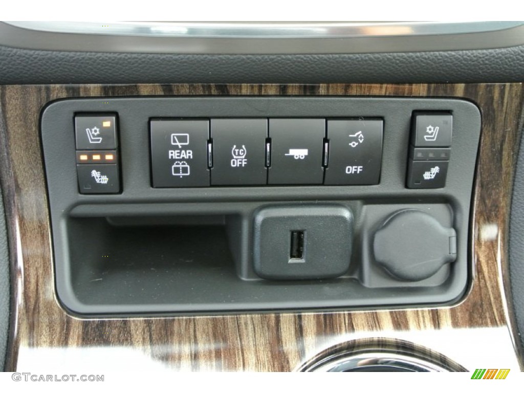 2015 GMC Acadia Denali Controls Photo #94814727
