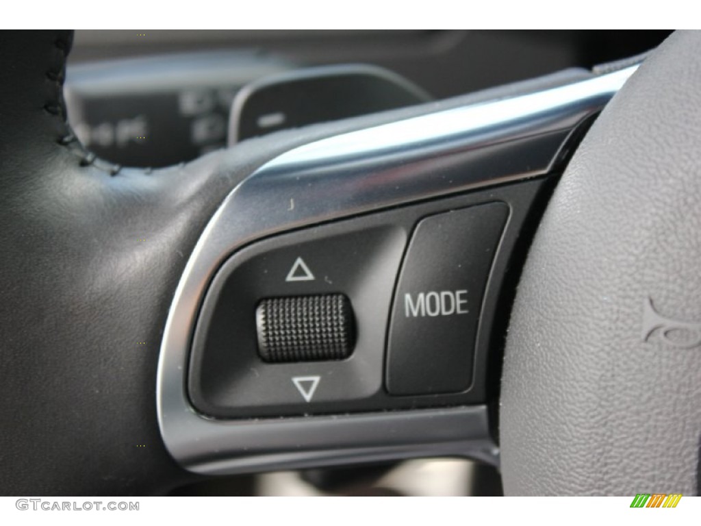 2011 TT 2.0T quattro Coupe - Ice Silver Metallic / Black photo #26