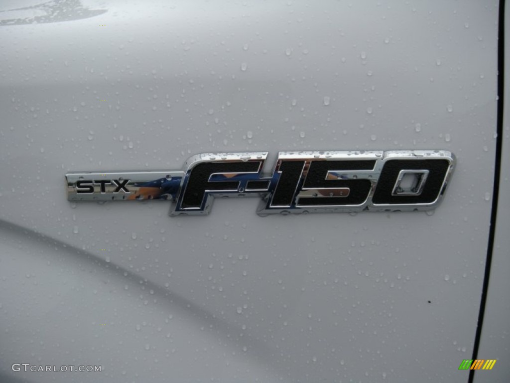 2014 F150 STX SuperCrew - Oxford White / Black photo #14