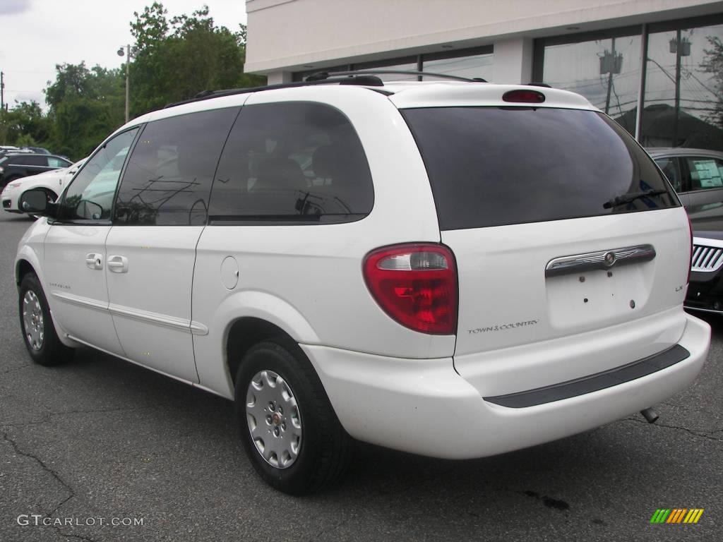2001 Town & Country LX - Stone White / Sandstone photo #4