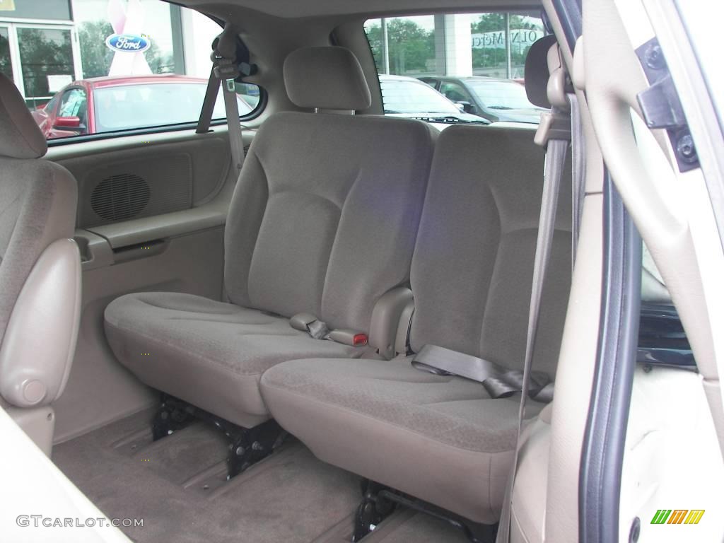 2001 Town & Country LX - Stone White / Sandstone photo #7