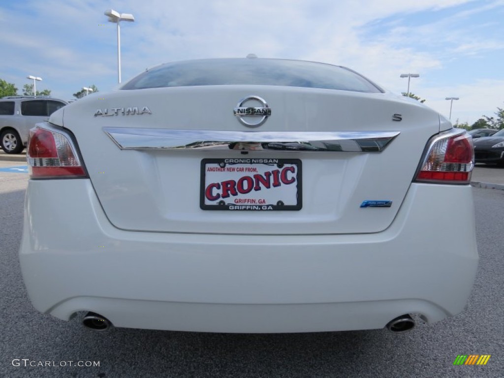 2014 Altima 2.5 S - Pearl White / Charcoal photo #4