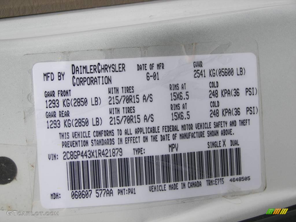 2001 Town & Country LX - Stone White / Sandstone photo #18