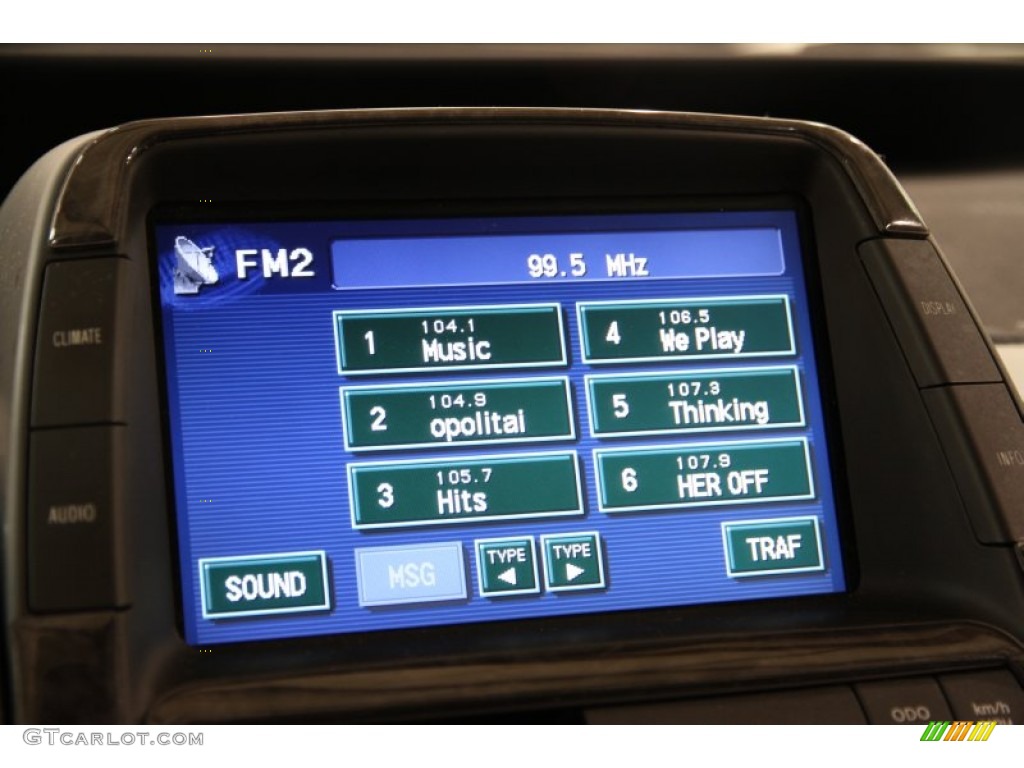 2005 Prius Hybrid - Super White / Gray/Burgundy photo #12