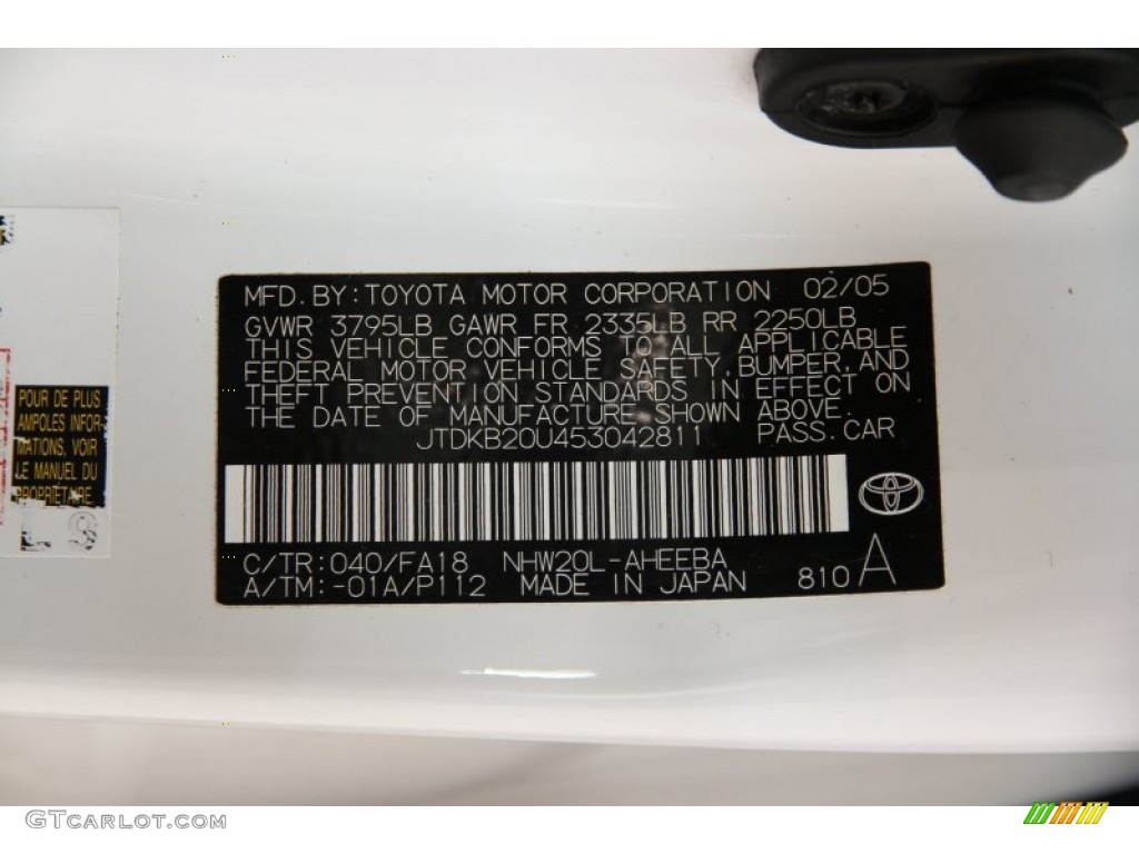 2005 Prius Hybrid - Super White / Gray/Burgundy photo #29