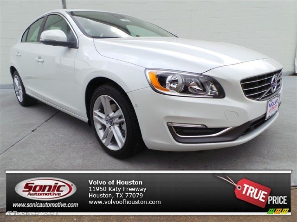2015 S60 T5 Drive-E - Crystal White Pearl / Soft Beige photo #1