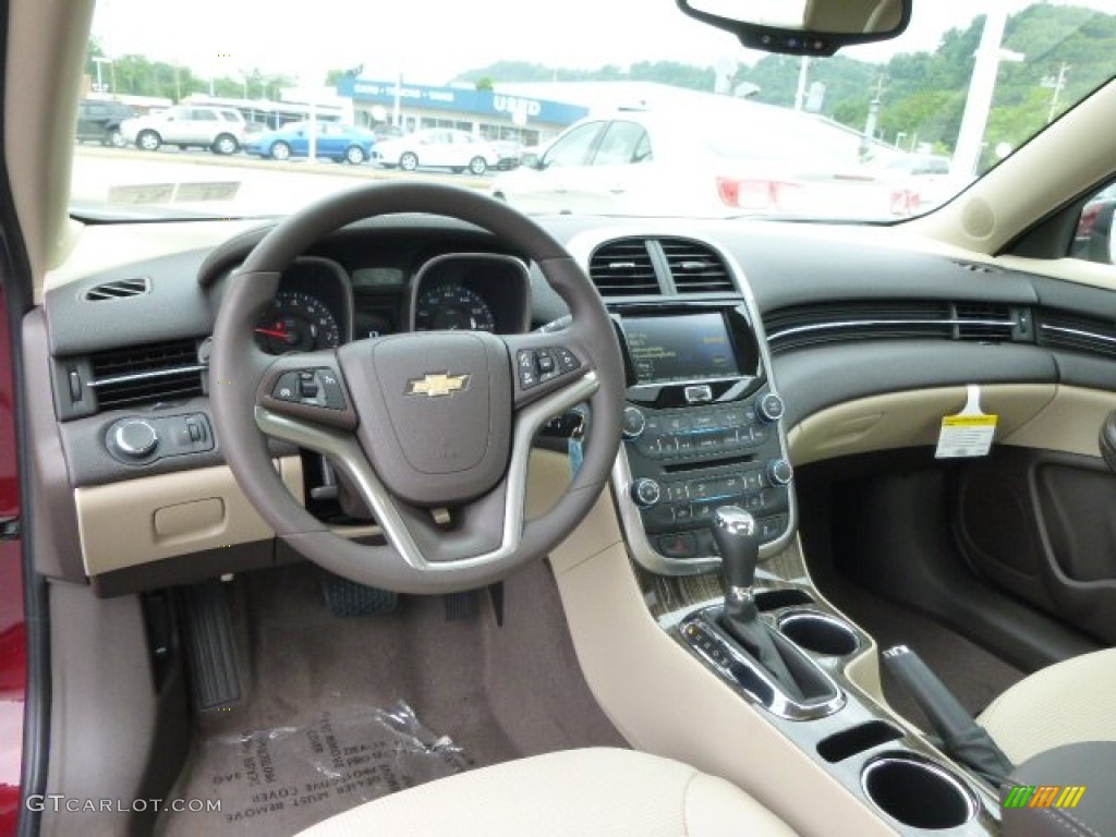 Cocoa/Light Neutral Interior 2015 Chevrolet Malibu LT Photo #94830992