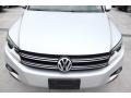 Reflex Silver Metallic - Tiguan SE Photo No. 2
