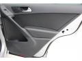 Reflex Silver Metallic - Tiguan SE Photo No. 33