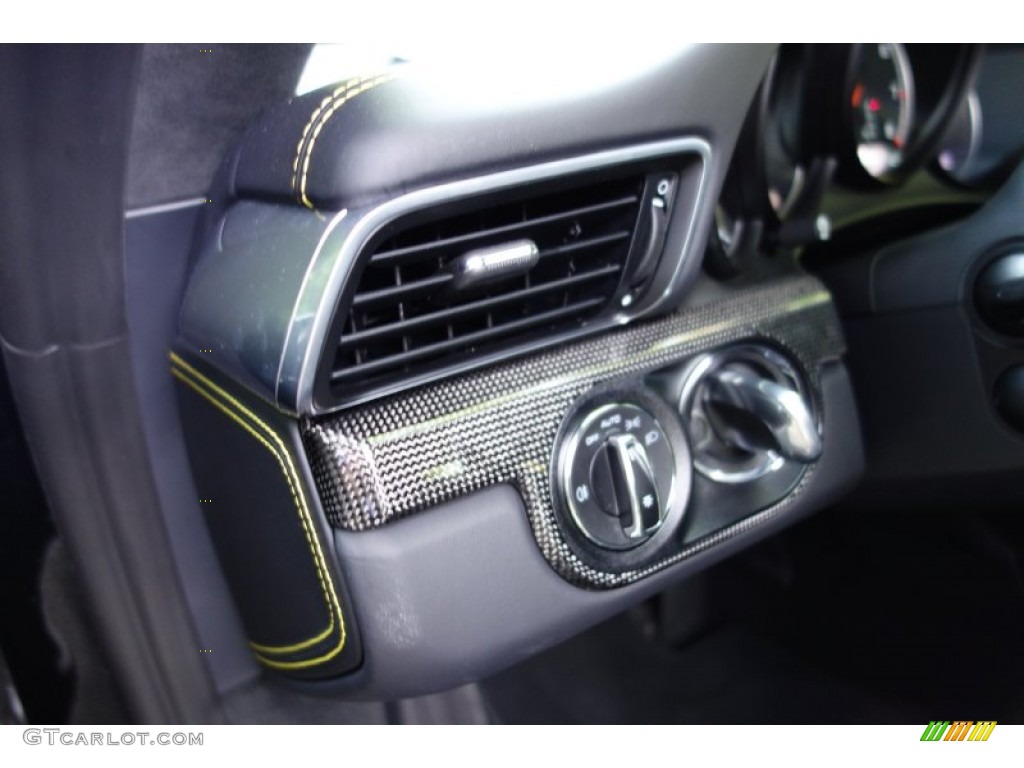 2014 Porsche 911 Turbo S Coupe Controls Photo #94834667