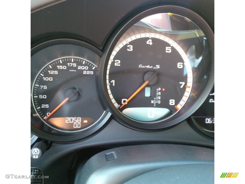 2014 Porsche 911 Turbo S Coupe Gauges Photo #94834823