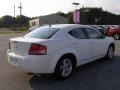 Stone White - Avenger SXT Photo No. 3