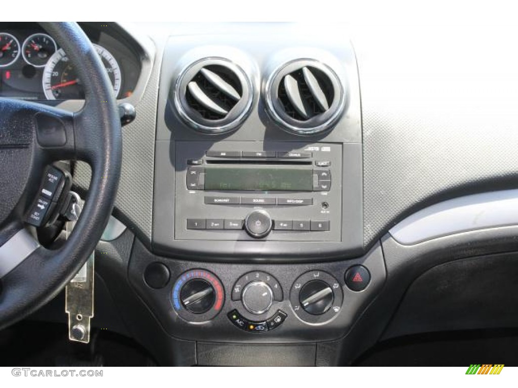 2007 Aveo LT Sedan - Icelandic Blue / Charcoal Black photo #12