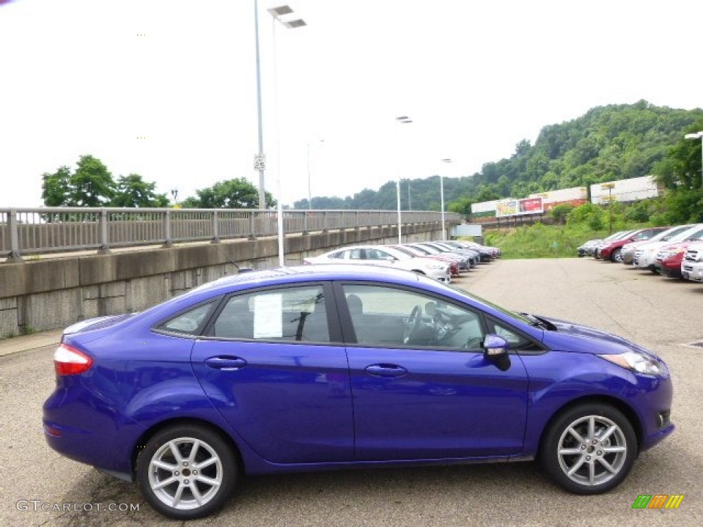 2014 Fiesta SE Sedan - Performance Blue / Charcoal Black photo #1