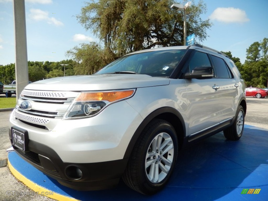 2012 Explorer XLT - Ingot Silver Metallic / Charcoal Black photo #1