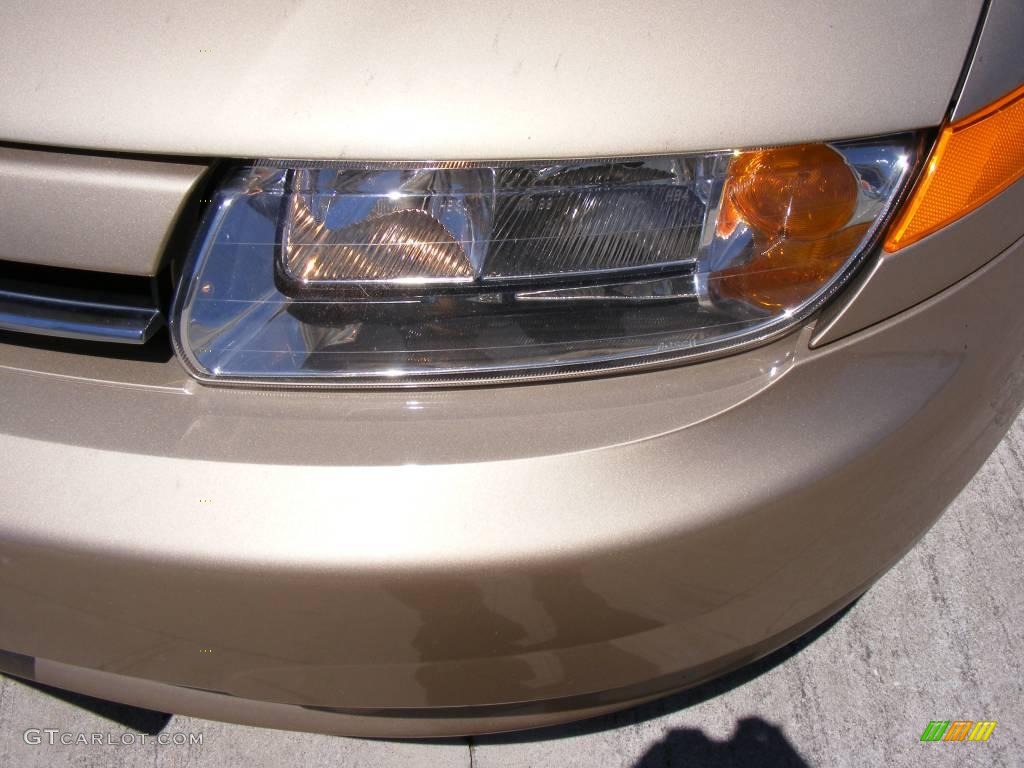 2001 L Series L200 Sedan - Medium Gold / Tan photo #10