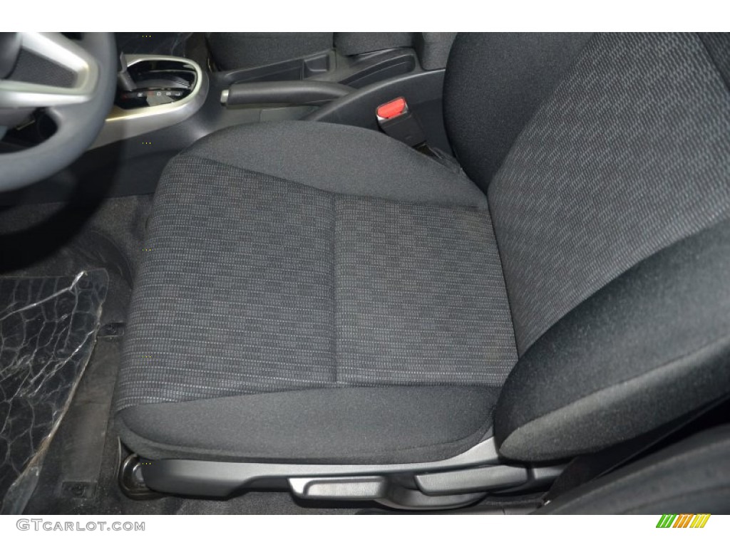 2015 Honda Fit LX Front Seat Photo #94852045