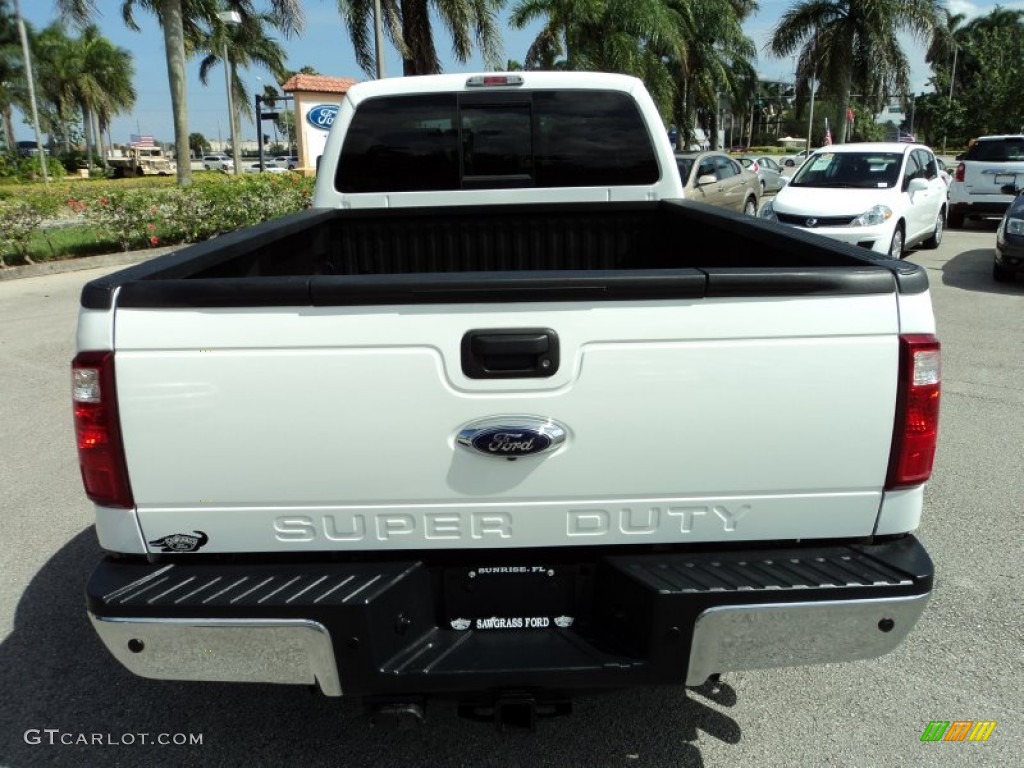 2014 F350 Super Duty XLT Crew Cab 4x4 Dually - Oxford White / Black photo #7