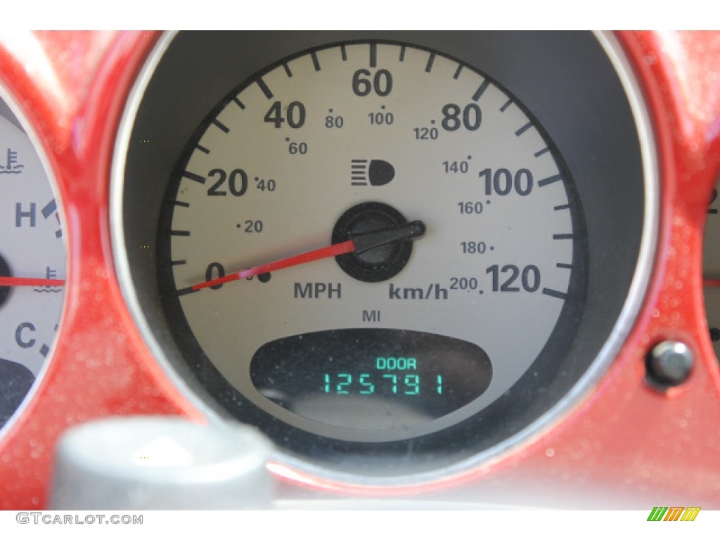 2002 PT Cruiser Touring - Inferno Red Pearlcoat / Taupe photo #7