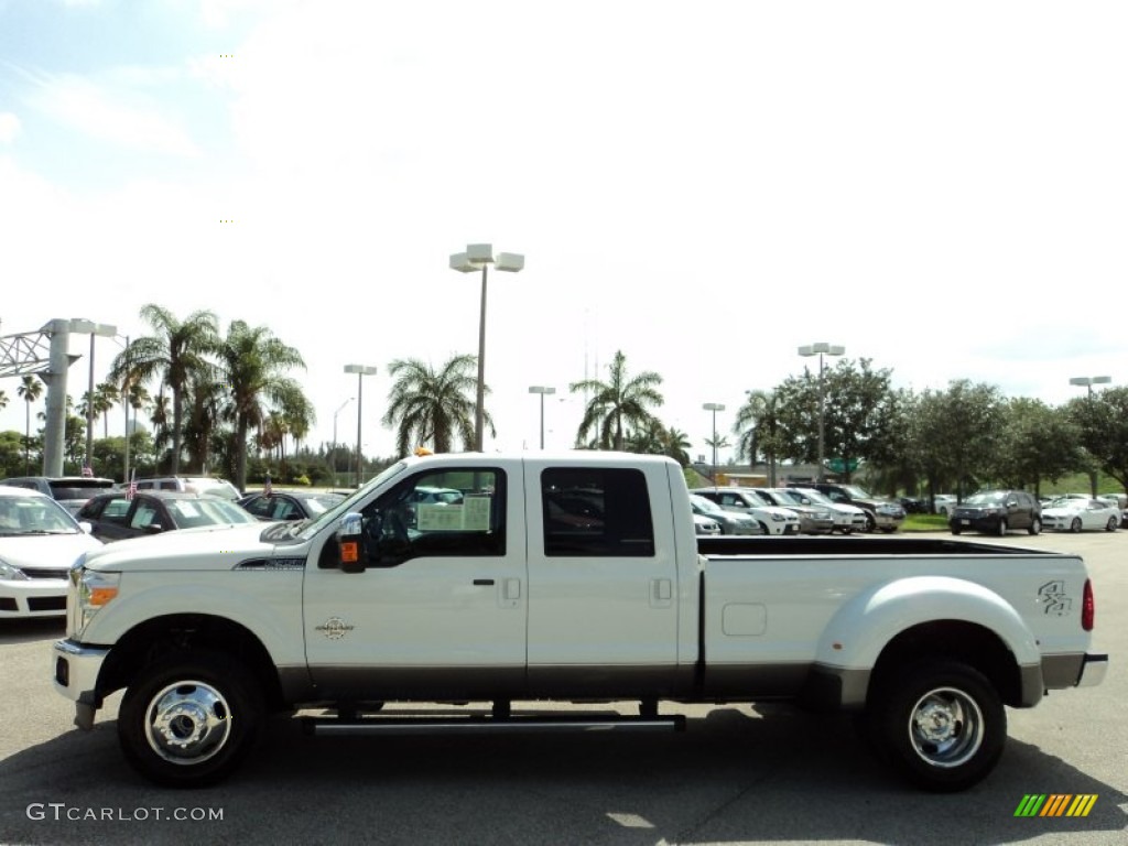 2014 F350 Super Duty XLT Crew Cab 4x4 Dually - Oxford White / Black photo #12