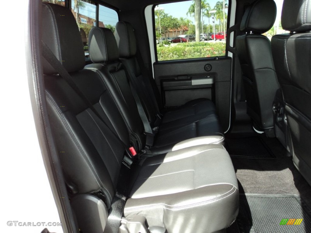 2014 F350 Super Duty XLT Crew Cab 4x4 Dually - Oxford White / Black photo #21