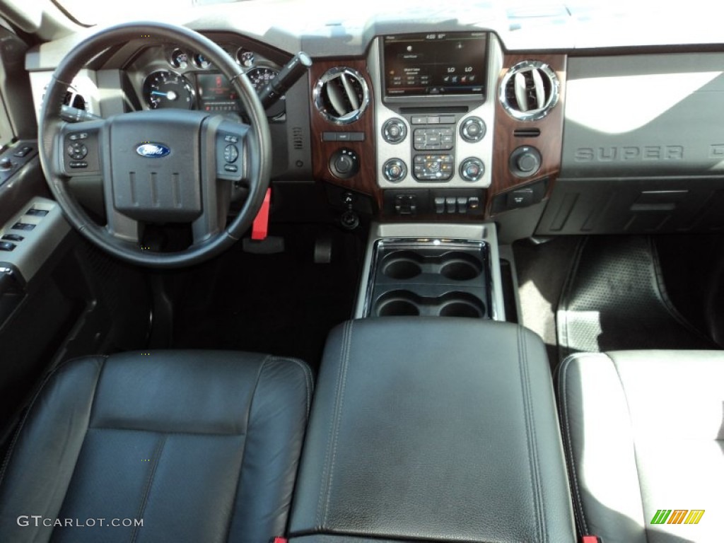 2014 F350 Super Duty XLT Crew Cab 4x4 Dually - Oxford White / Black photo #22