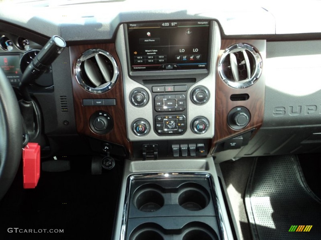 2014 F350 Super Duty XLT Crew Cab 4x4 Dually - Oxford White / Black photo #24