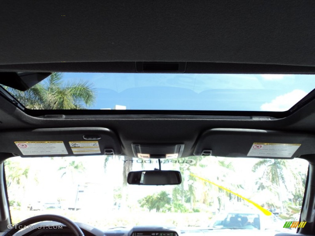 2014 F350 Super Duty XLT Crew Cab 4x4 Dually - Oxford White / Black photo #29