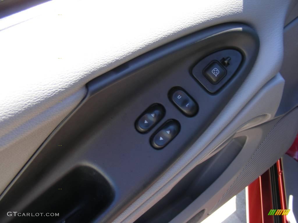 2003 Mustang V6 Coupe - Redfire Metallic / Medium Graphite photo #30