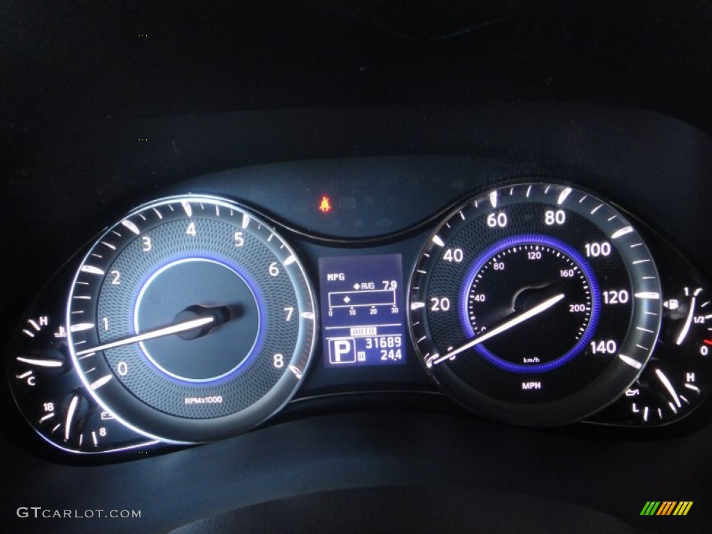 2012 Infiniti QX 56 4WD Gauges Photos